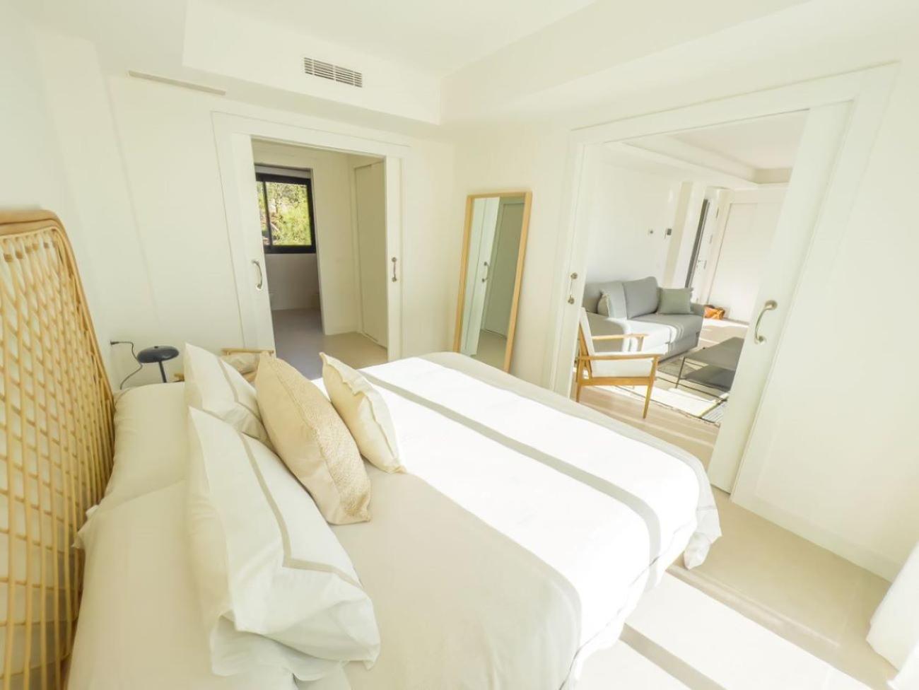 Penthouse On The Golden Mile Marbella Bagian luar foto