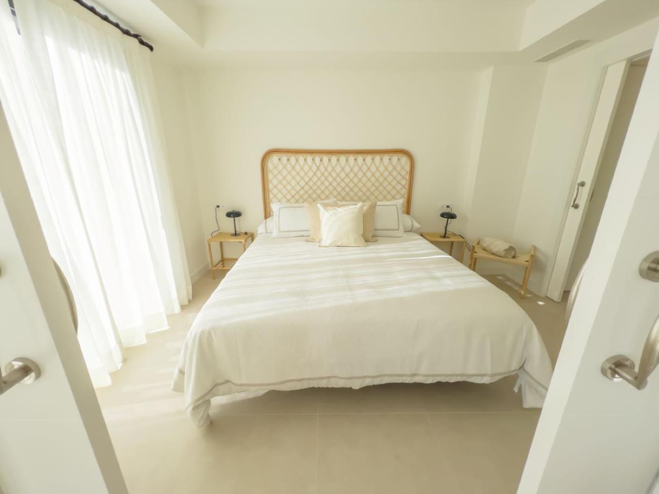 Penthouse On The Golden Mile Marbella Bagian luar foto