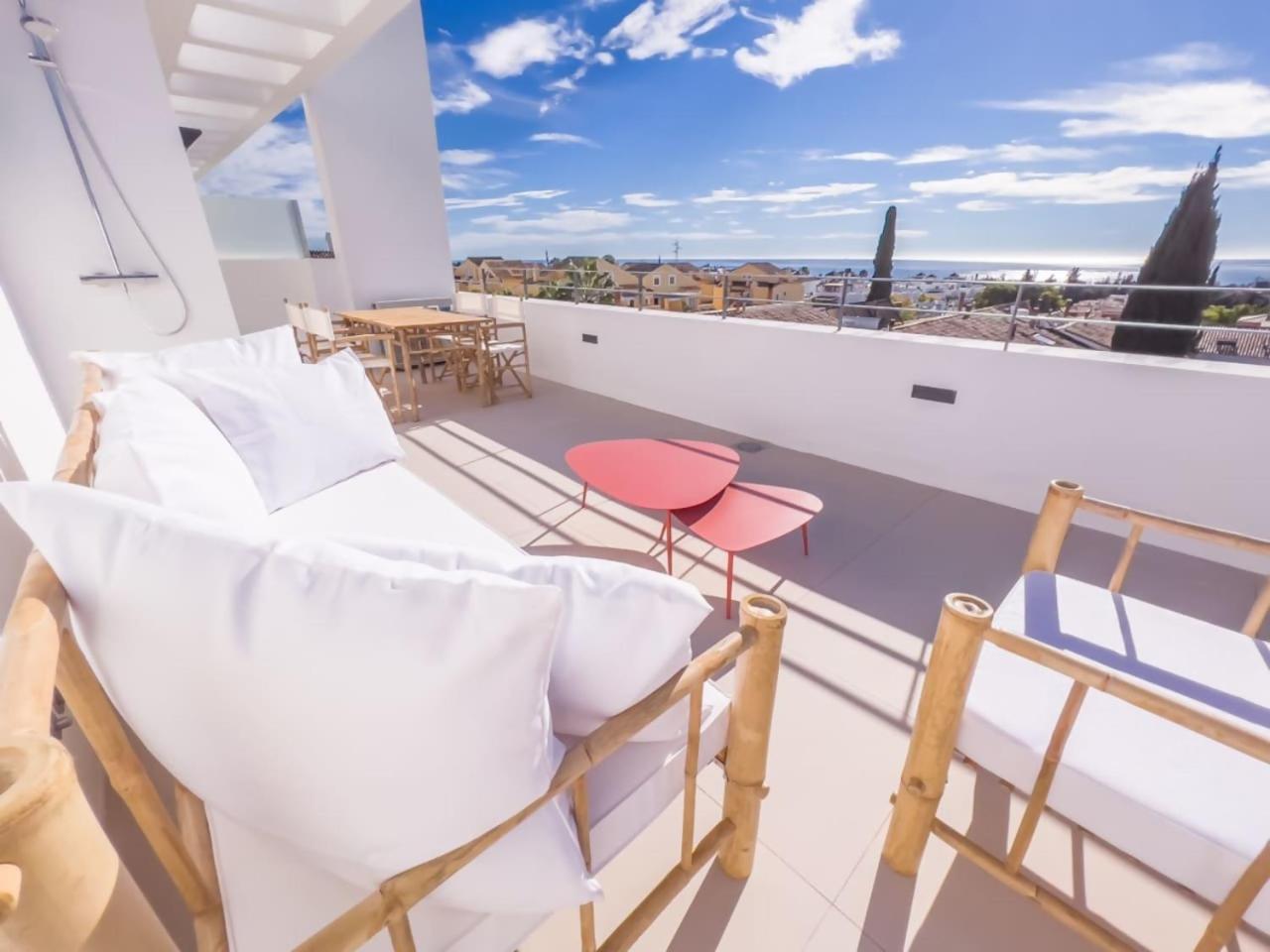 Penthouse On The Golden Mile Marbella Bagian luar foto