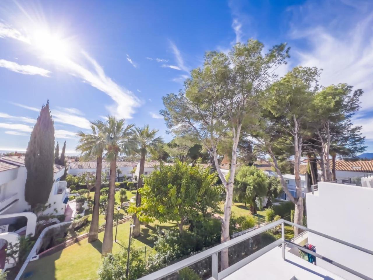 Penthouse On The Golden Mile Marbella Bagian luar foto