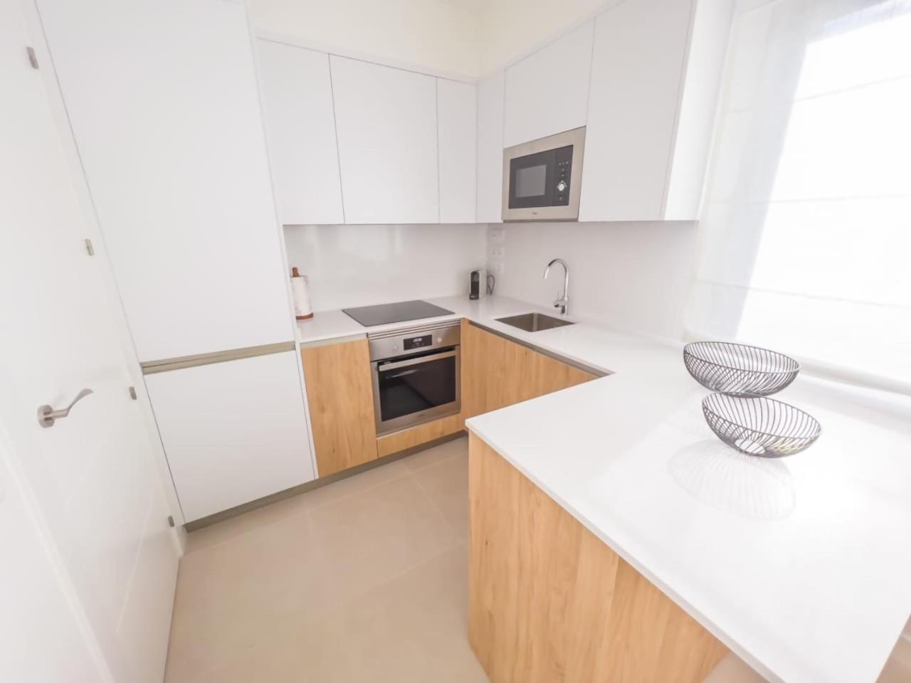 Penthouse On The Golden Mile Marbella Bagian luar foto
